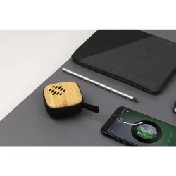 Bluetooth hoparlör  606